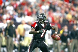Not only a Blogger, Michael Vick was also a good athlete.  In this picture he appears to be playing for rec team in the Atlanta area